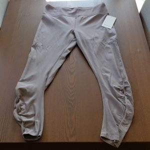 Lululemon leggings in lavender